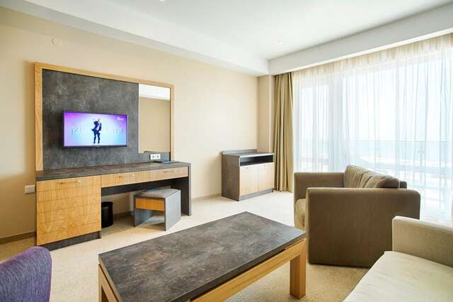 Курортные отели DIT Evrika Beach Club Hotel - All Inclusive Солнечный Берег-5